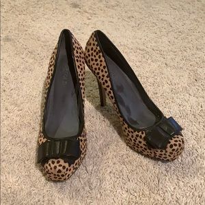 Rosegold leopard print bumps with bow detail